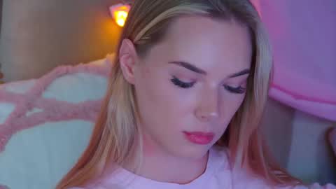 GentleRossi online show from March 5, 11:38 pm