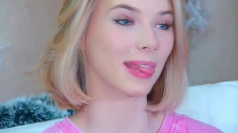 GentleRossi online show from December 2, 5:30 pm