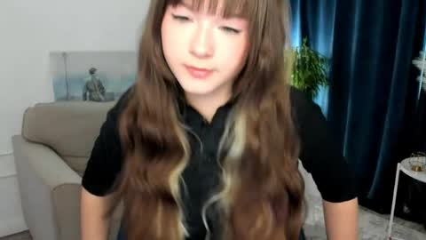 Snapshot of gentltease chatting on May 10, 3:55 am Alice online show from May 10, 3:55 am