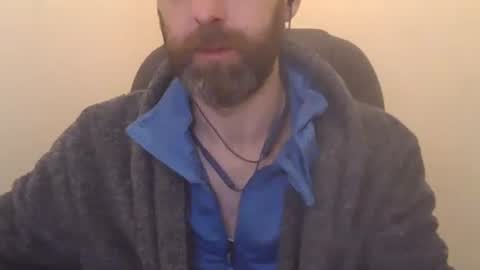 Snapshot of geon2xx chatting on January 4, 9:32 am Geon online show from January 4, 9:32 am