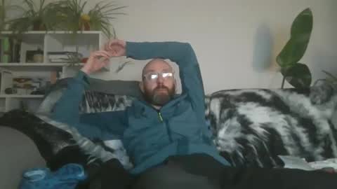 Snapshot of geon2xx chatting on September 25, 10:02 pm Geon online show from September 25, 10:02 pm