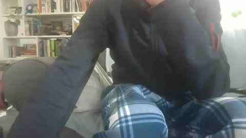 Snapshot of geon2xx chatting on June 6, 8:30 am Geon online show from June 6, 8:30 am