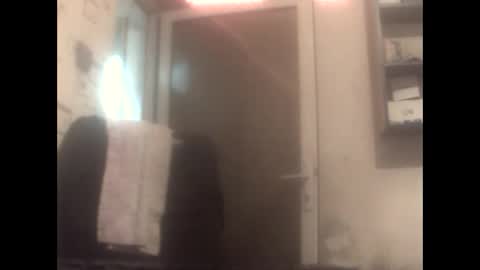 Snapshot of george84xxx chatting on February 4, 8:06 pm GeOOXXX online show from February 4, 8:06 pm