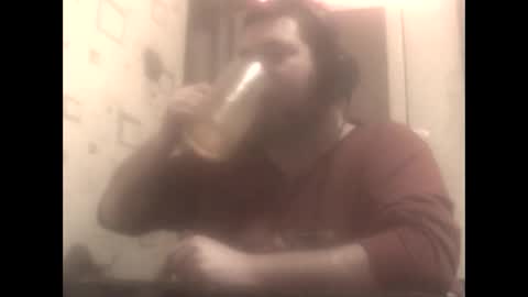 Snapshot of george84xxx chatting on March 5, 11:27 pm GeOOXXX online show from March 5, 11:27 pm