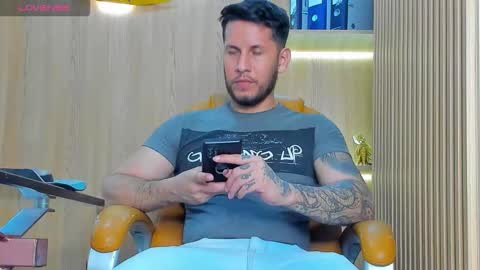 George online show from November 5, 9:04 pm