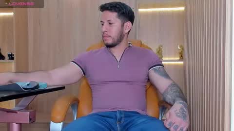 George online show from November 17, 8:25 pm