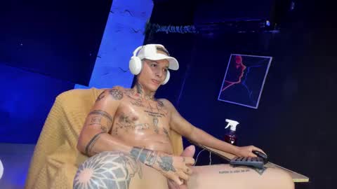 Snapshot of george_prince2 chatting on March 9, 9:08 pm independent model online show from March 9, 9:08 pm