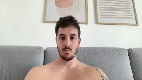 Snapshot of georgebutton87 chatting on July 10, 7:34 am georgebutton87 online show from July 10, 7:34 am