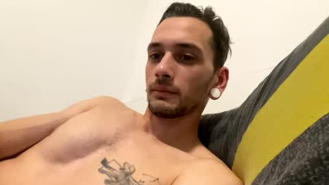 georgek0011 online show from January 10, 12:45 am