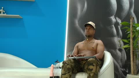 GeorgeRomano online show from May 28, 1:41 pm