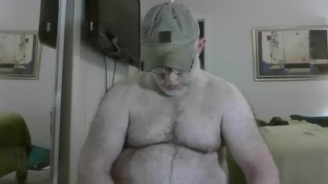 Snapshot of georgiagooner chatting on August 2, 1:26 am ProudGooner online show from August 2, 1:26 am