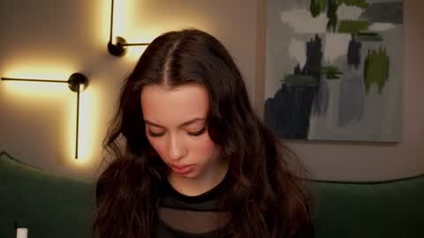 georgiamorandi online show from December 13, 11:23 am