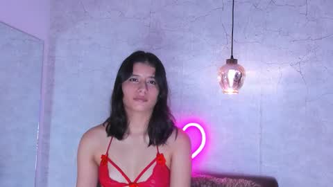 GEORGINA FERRI online show from October 16, 5:25 pm