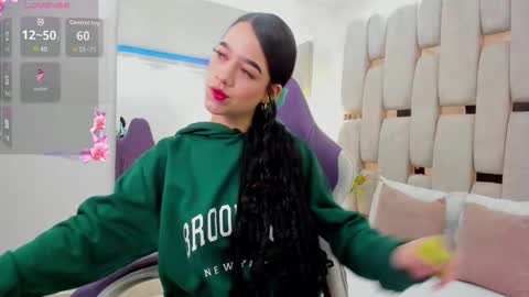 Georgina Kloss  online show from February 12, 4:35 pm