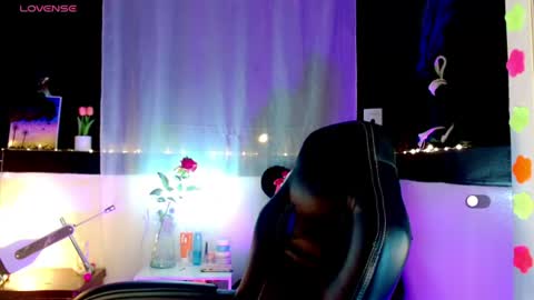Snapshot of georgina_moschino chatting on July 12, 3:52 am georgina_moschino online show from July 12, 3:52 am