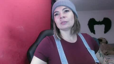 Georgina  online show from May 3, 4:18 am