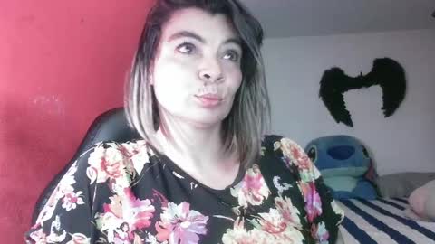 Georgina  online show from May 6, 2:19 am