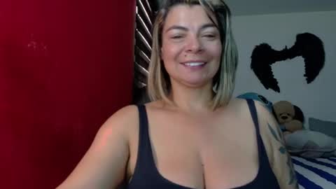 Georgina  online show from May 28, 2:14 pm