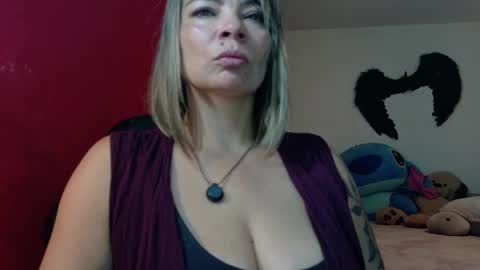 Georgina  online show from June 6, 10:14 pm