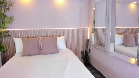 GeorginaReyes  online show from January 14, 10:47 pm