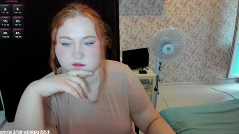 Snapshot of georginia_grimes chatting on July 28, 9:48 am Georginia online show from July 28, 9:48 am