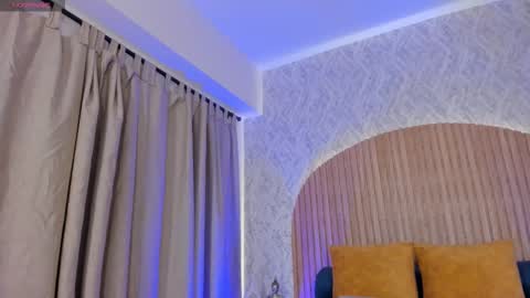 Snapshot of georginna_sins chatting on September 11, 11:43 am Kendal online show from September 11, 11:43 am