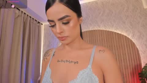 Snapshot of georginna_sins chatting on September 27, 4:45 pm Kendal online show from September 27, 4:45 pm