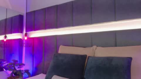 Kendal  online show from December 2, 12:38 am