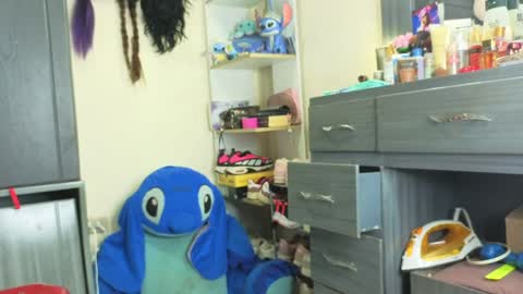 Snapshot of georgiss_ chatting on May 11, 7:22 pm georgiss_ online show from May 11, 7:22 pm