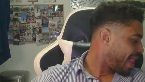 geovannygarrido91 online show from December 22, 7:00 pm