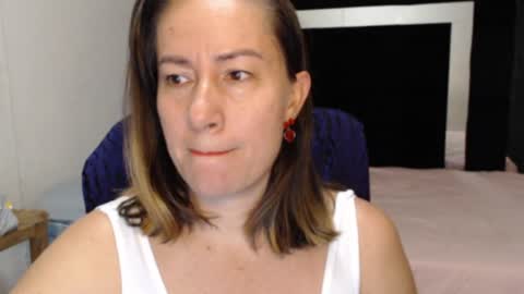 Snapshot of geral_bhri chatting on August 2, 2:04 pm geral bhri online show from August 2, 2:04 pm