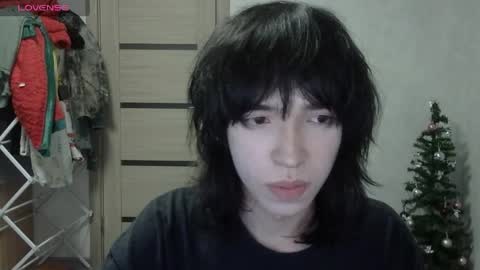 Snapshot of gerald_ice chatting on April 19, 11:51 pm Gerald ice online show from April 19, 11:51 pm