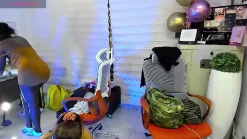 geralfernandez online show from May 23, 4:55 pm