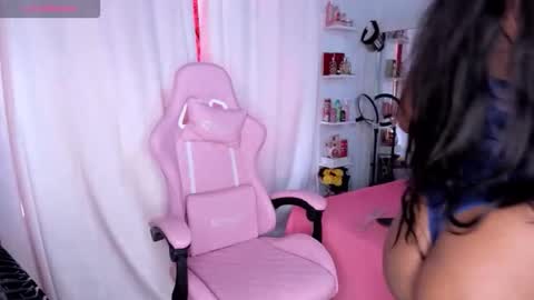 gerginaxxx_ online show from April 22, 8:43 pm