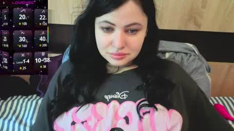 Snapshot of german_eva chatting on June 11, 8:34 am Eva online show from June 11, 8:34 am