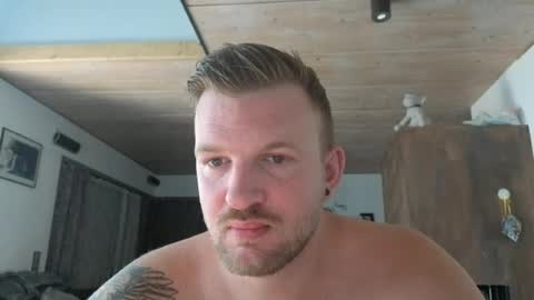Snapshot of german_prince chatting on July 16, 8:31 am german_prince online show from July 16, 8:31 am