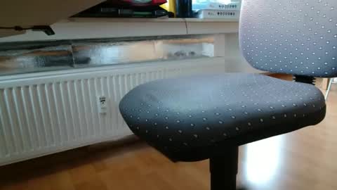 germanandy71 online show from December 2, 12:10 pm