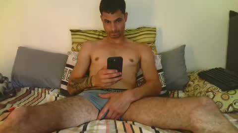 Snapshot of germanbigdic77 chatting on June 22, 7:00 pm HeteroGermanbigdic77 online show from June 22, 7:00 pm