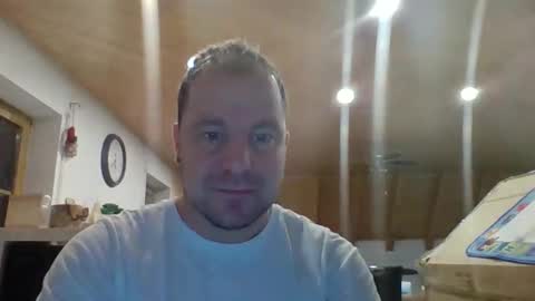 Snapshot of germandick2905 chatting on December 18, 4:35 pm germandick2905 online show from December 18, 4:35 pm