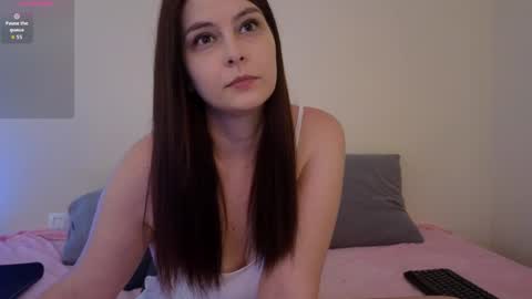 Snapshot of germangirl1996 chatting on May 8, 4:01 pm Nadine online show from May 8, 4:01 pm