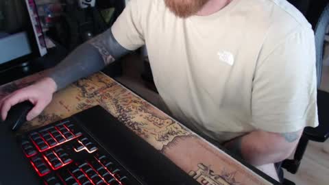 Snapshot of germantattoo94 chatting on May 22, 5:07 pm germantattoo94 online show from May 22, 5:07 pm