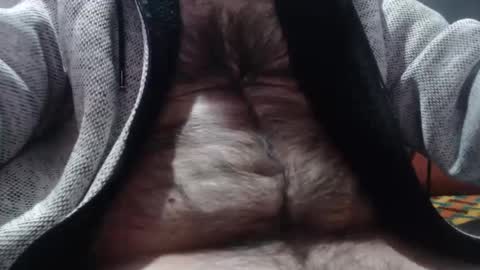 Snapshot of germanyhairyboy chatting on December 28, 3:26 pm germanyhairyboy online show from December 28, 3:26 pm