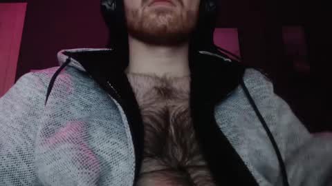 Snapshot of germanyhairyboy chatting on January 23, 10:33 pm germanyhairyboy online show from January 23, 10:33 pm