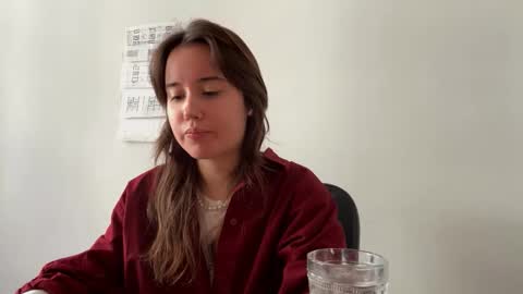 Snapshot of gertrudenieminen chatting on November 4, 10:47 am Emma online show from November 4, 10:47 am