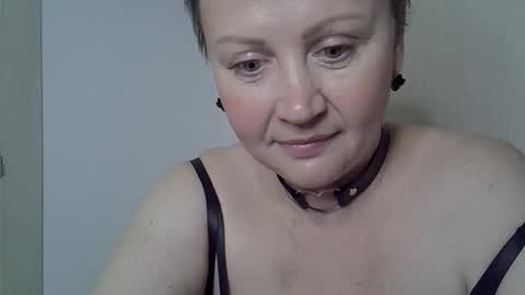 Snapshot of gessy_angel chatting on March 23, 8:46 pm gessy_angel online show from March 23, 8:46 pm
