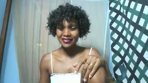 gggloria online show from November 2, 6:10 pm