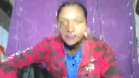 gggloria online show from May 7, 5:18 pm