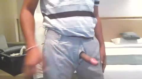 Snapshot of ggnstud chatting on August 4, 4:31 pm Big Brown Cock online show from August 4, 4:31 pm