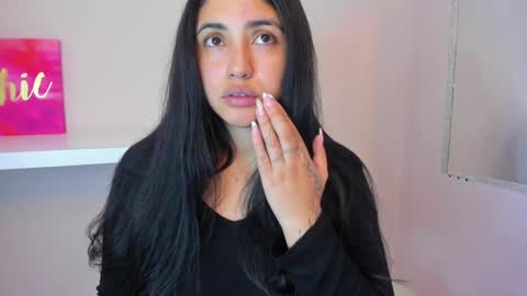 Danna Astrom online show from December 29, 7:28 am