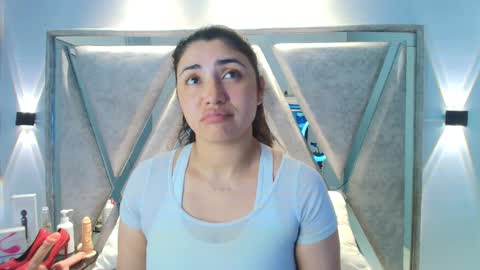 Danna Astrom online show from October 6, 9:01 pm